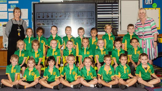 Proserpine State School 2022 Prep class. (L-R) Back row: Teacher Aide: Sharon Little, Aria Crawford, Kahmahli Maza-Green, Ben Rice, Heidee Daly, Bodhi Simpson, Connor Sun, Abel Vuk, Cameron Grice, Teacher Anna Bond; middle row: Rose Murphy, Lilly Whybird, Wilson Hounsell, Cooper Barr, Zoe Large, Ayllah Ferris, Tanae Findlay, Nathan Ronis; front row: Carter Muller, Timalia Querro, Elena Gerrard, Kayden Thompson, Peytyn Stower, Drey Kinderis, Summer Lippiatt, Braxton Lee. Picture: Michaela Harlow MKY2022PREP