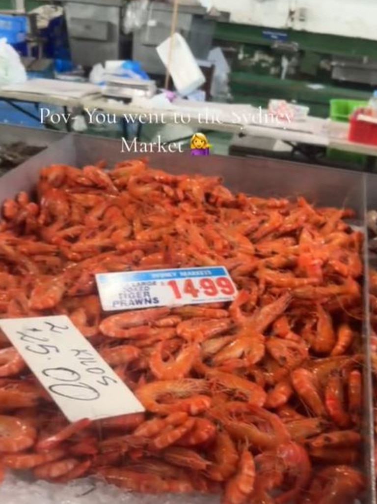 Her best find was cooked tiger prawns for $14.99 per kilo. Picture: TikTok/InMyMind12