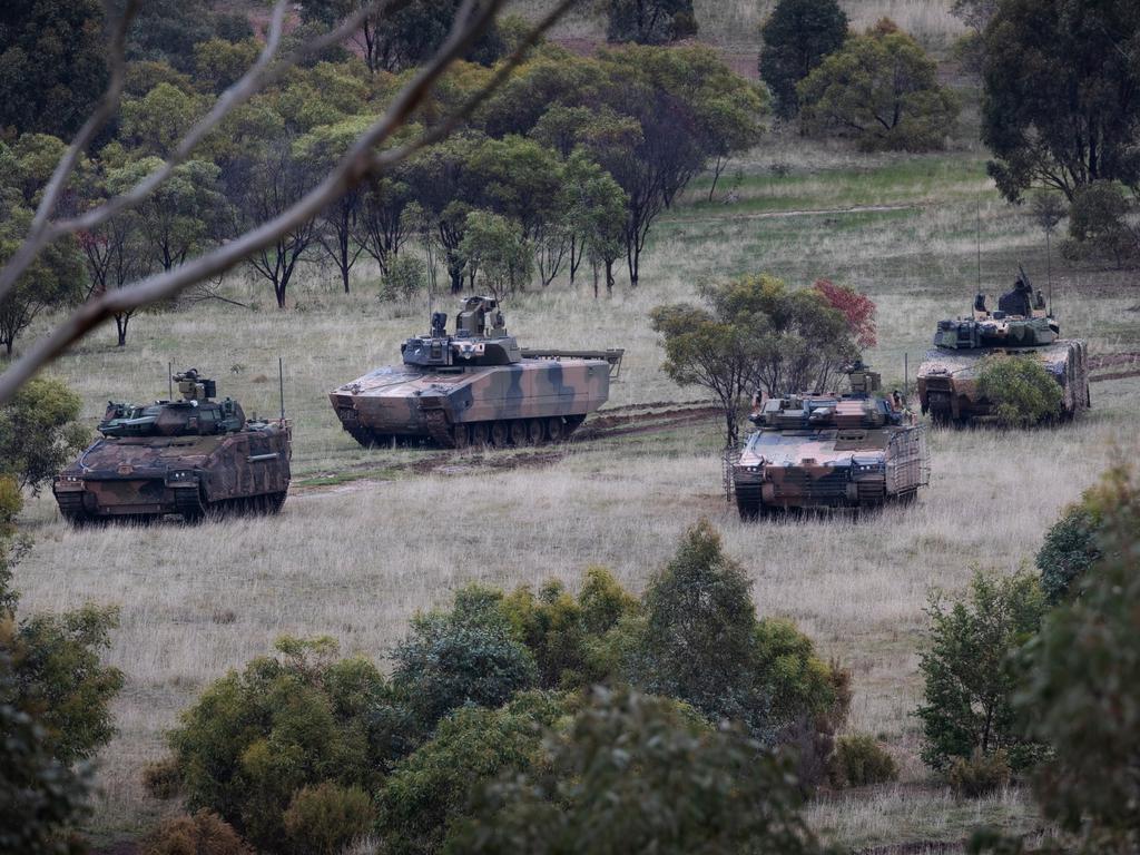 Australian Army to get more tanks in Defence Strategic Review | Herald Sun