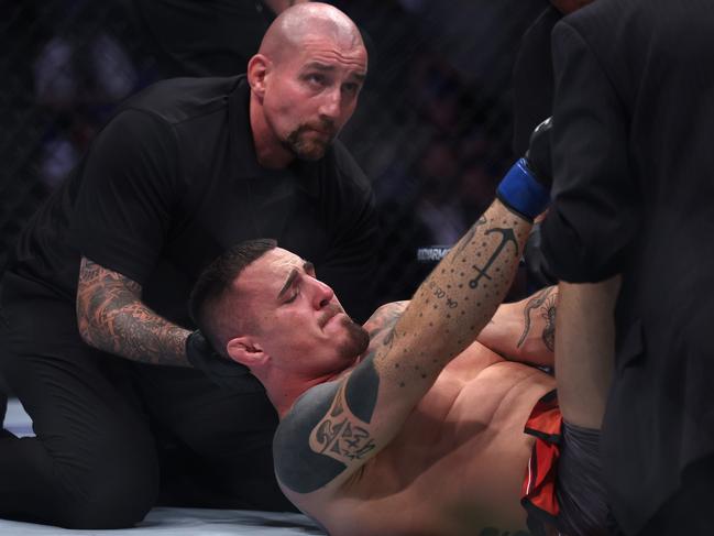 ‘This is heartbreaking’: Sad end to UFC bout