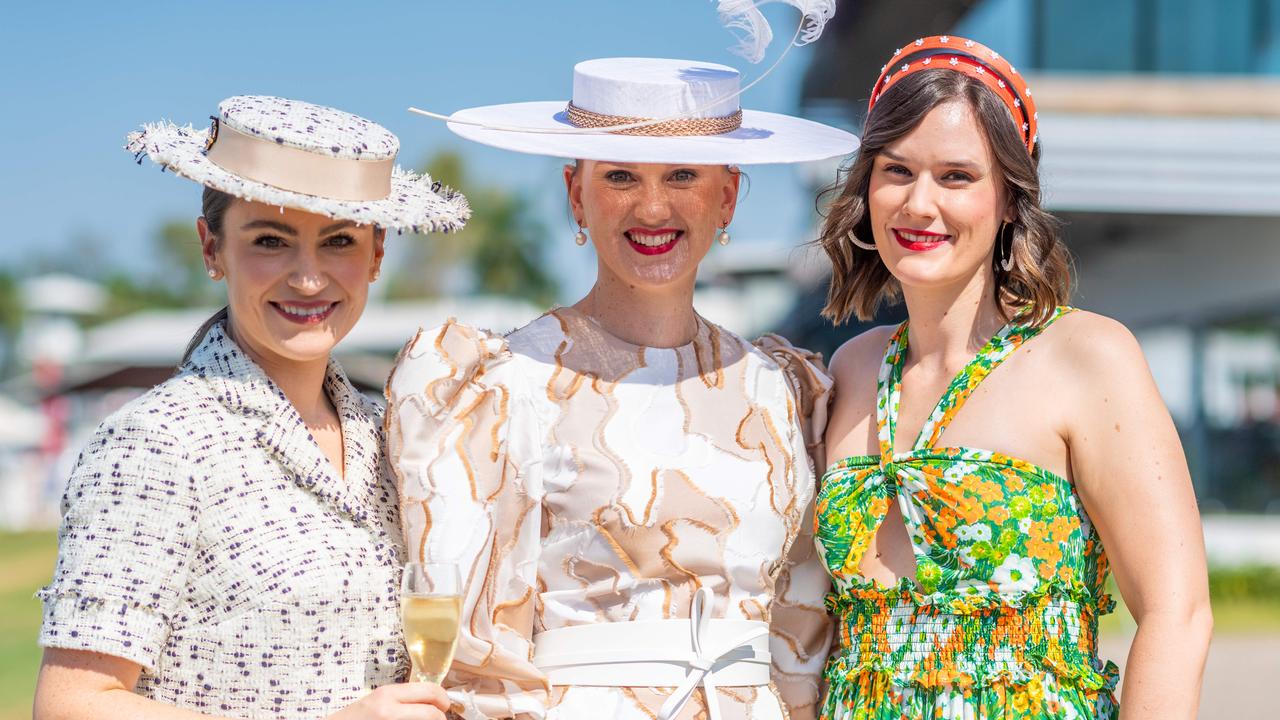 Aneka Truman, Brooke Prince and Elise Prince at the 2021 Darwin Cup Carnival Bridge Toyota Ladies’ Day. Picture: Che Chorley