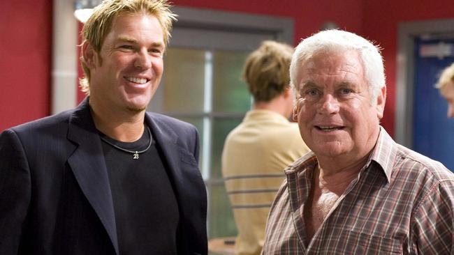 07/2006. Shane Warne and actor Tom Oliver (Lou Carpenter) on set of Neighbours.