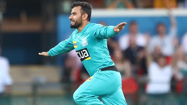 Zahir Khan celebrates taking a wicket for the Heat in BBL09. Picture: Jono Searle/Getty Images