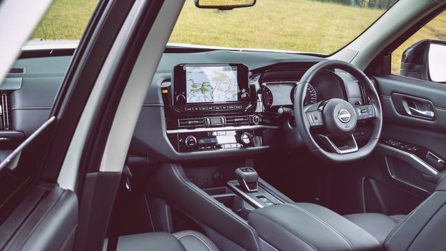 Interior features of Nissan's all-wheel drive Pathfinder in Ti specification.