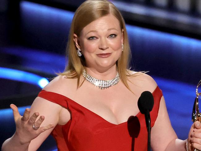 LOS ANGELES, CALIFORNIA - JANUARY 15: Sarah Snook accepts the Outstanding Lead Actress in a Drama Series award for âSuccessionâ onstage during the 75th Primetime Emmy Awards at Peacock Theater on January 15, 2024 in Los Angeles, California.   Kevin Winter/Getty Images/AFP (Photo by KEVIN WINTER / GETTY IMAGES NORTH AMERICA / Getty Images via AFP)