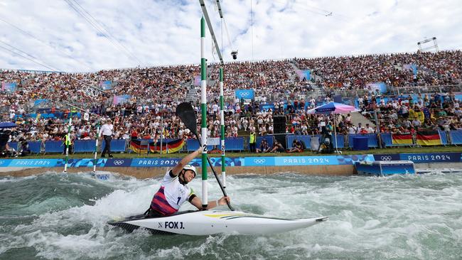 Jess Fox making her way through the gates in an epic display in the Olympic final. (Photo by Justin Setterfield/Getty Images)