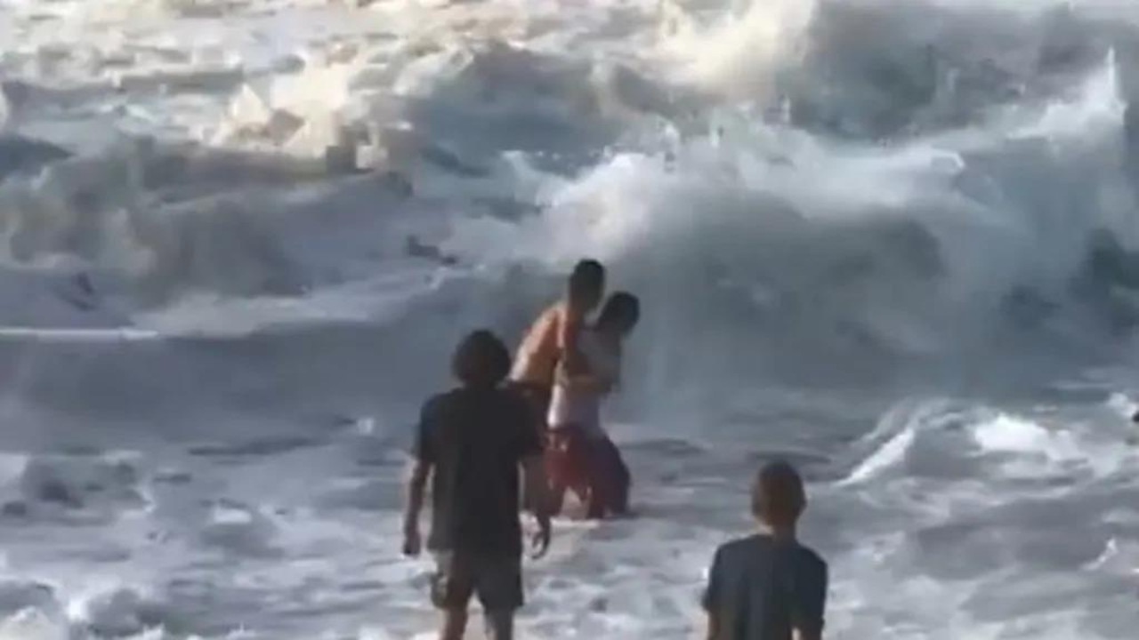 Aussie Surfer Siblings Tyler and Mikey Wright Rescue Drowning Woman