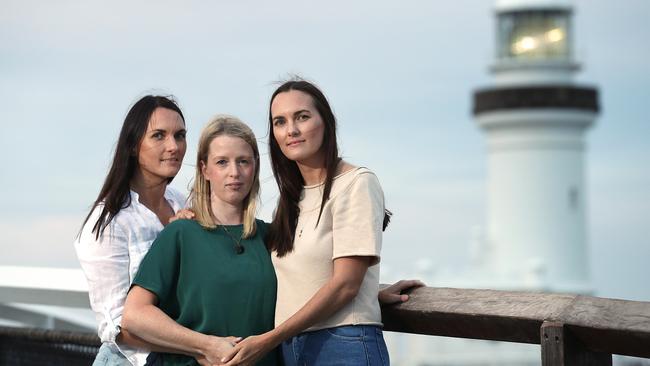 Concerned locals who began a spontaneous and ongoing search effort Sheri D'Rosario and twin sisters Jaclyn and Renee Scott, pictured last year at Cape Byron. Lyndon Mechielsen/The Australian