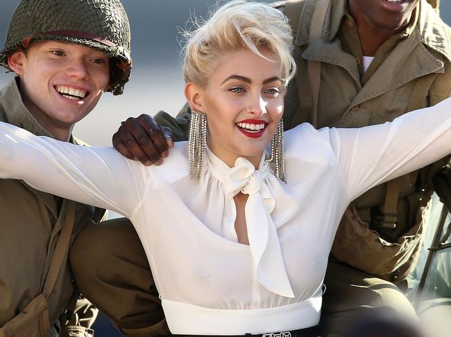 ONLINE ONLY Paris Jackson during a Chanel photoshoot in front of the Eiffel Tower in Paris. 18 Jan 2017 Pictured: Paris Jackson. Photo credit: KCS Presse / MEGA TheMegaAgency.com +1 888 505 6342 (Mega Agency TagID: null) [Photo via Mega Agency]