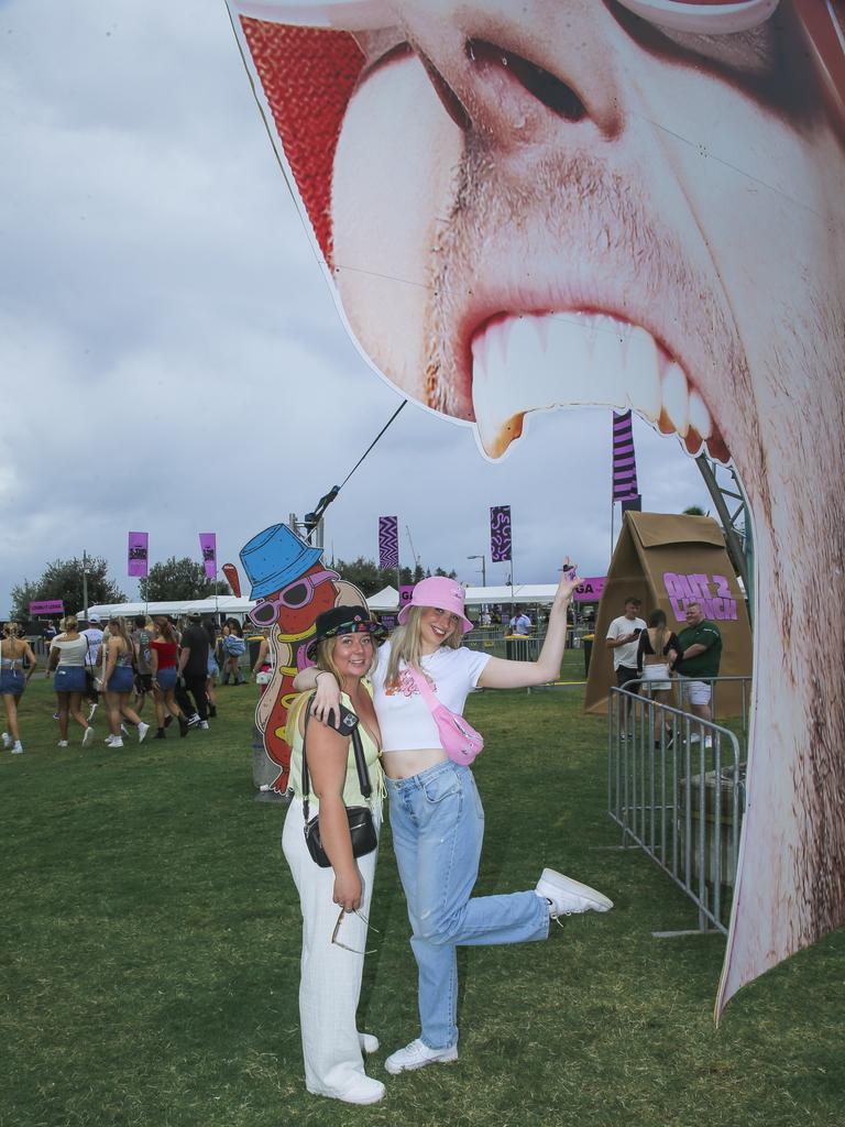 Sarah Vvers and Isabel Gardener at the Out 2 Lunch festival on the Coolangatta beachfront. Picture: Glenn Campbell