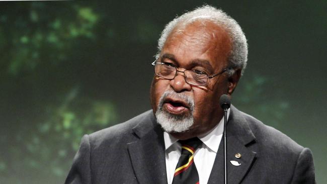 Michael Somare addresses a 2011 climate summit in Oslo. Picture: AFP