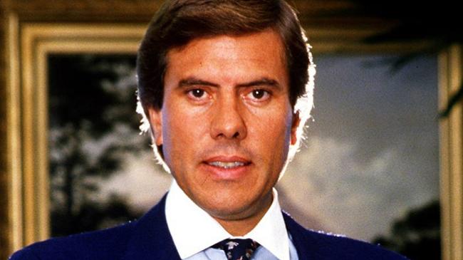 Christopher Skase begged his family and friends for money to fund his legal case from the toilet of his prison cell on a smuggled mobile phone, as his son-in-law has revealed the desperate measures the disgraced businessman took to try to get back on his feet. 