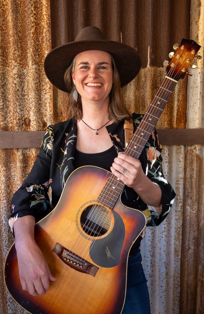 Alice Springs singer-songwriter Katie Harder to release single ...