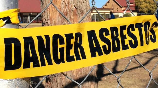 Traces of asbestos have been uncovered at the Glen Aplin bin compound, forcing it's closure. Picture: File