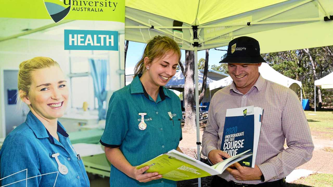 Second year CQUniversity nursing student Eliza Didsman and associate vice-chancellor Luke Sinclair. Picture: Mike Knott BUN090819CQU2