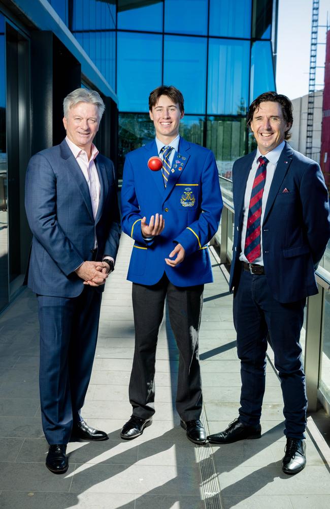 Brad Hogg and Steve Waugh with Marist College Ashgrove student Will Nickelson – Picture: Richard Walker