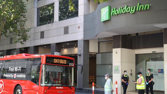 The Holiday inn on Flinders Lane which has been operating as a COVID quarantine hotel is being evacuated. Picture: David Crosling