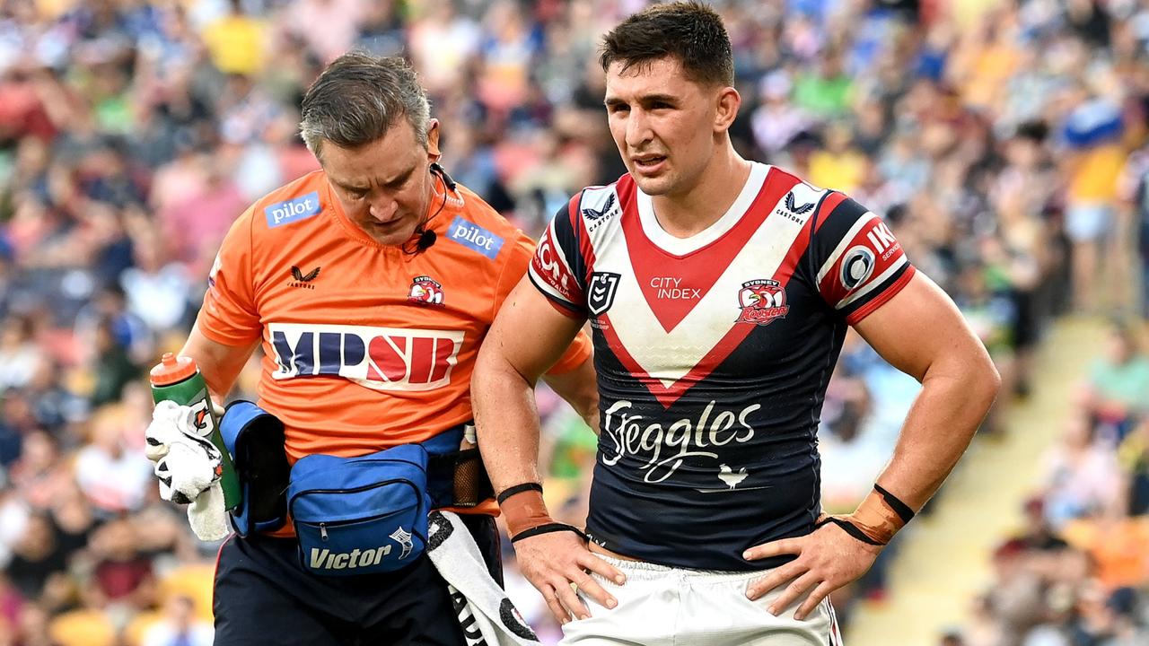 Victor Radley comes off with an ankle injury (Photo by Bradley Kanaris/Getty Images)