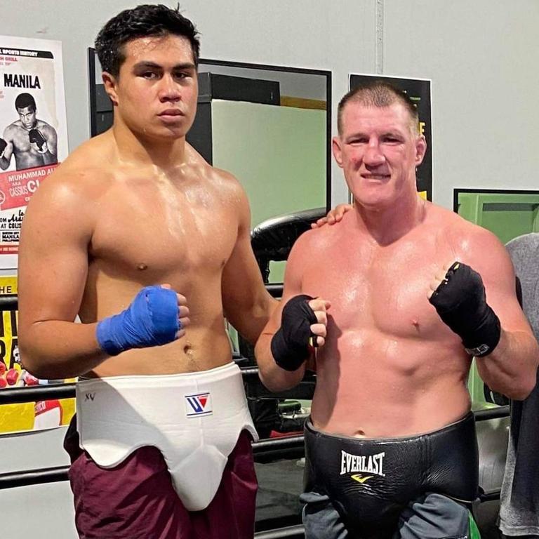 Sydney Roosters' youngster Xavier Va'a (left) and Paul Gallen after sparring.