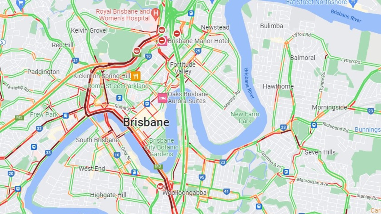 Major Delays After Smash On Brisbane S Inner City Bypass The Courier Mail   3eb69f94465e61a39ef01bf29ef69f12