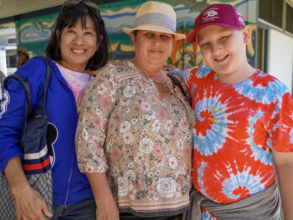 Anna Ohl and Cooper Ohl, 11, of Townsville with Tracey Lockie, of Rockhampton (centre) at the 40th birthday celebrations of Coppabella State School. Picture: Heidi Petith