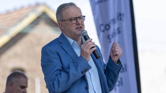 SYDNEY, AUSTRALIA - NewsWire Photos - OCTOBER 27, 2024:Prime Minister Anthony Albanese visiting Festa in Norton St, Leichhardt.Picture: NewsWire / Simon Bullard.