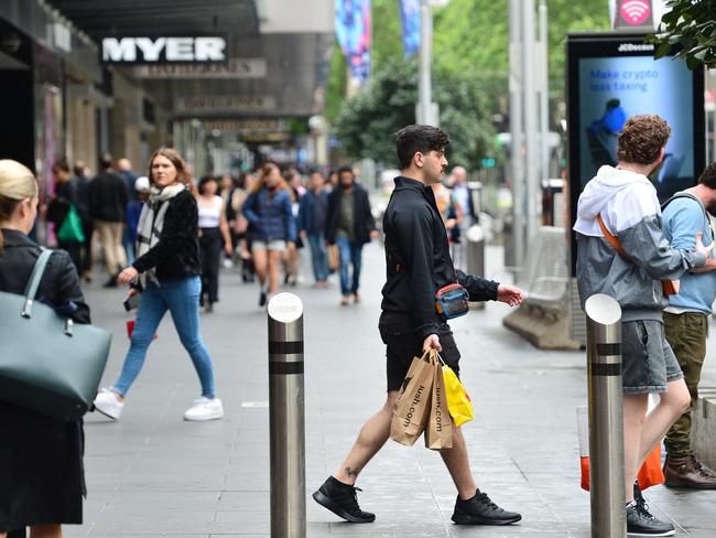 MELBOURNE, AUSTRALIA - NewsWire Photos OCTOBER 26TH, 2022: The release of the Consumer Price Index (CPI), which measures price inflation of goods and services, purchased by Australian households in each capital city. Picture: NCA NewsWire / Nicki Connolly