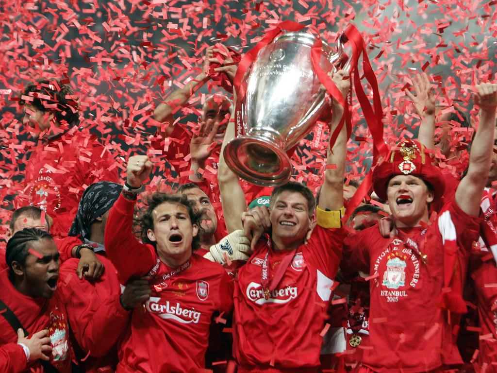 Liverpool captain Steven Gerrard holding the Champions League trophy in 2005.