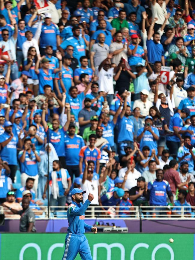 Kohlli and India had plenty of support in Dubai. (Photo by FADEL SENNA / AFP)