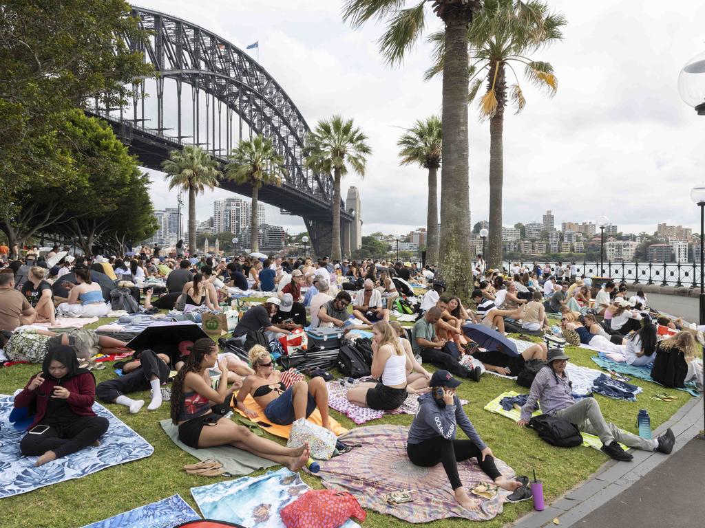 Earlybird stake out a spot for the fireworks in Sydney on Tuesday morning. Picture: NewsWire/ Monique Harmer