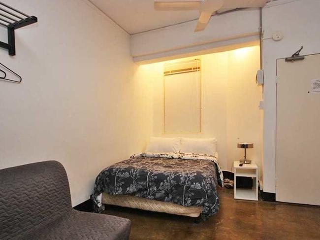 The studio is furnished and has a double bed.