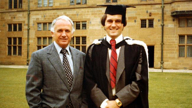 Malcolm Turnbull with his father, Bruce, at his graduation from the University of Sydney.