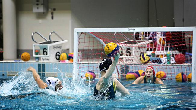 The Australian women's water polo team, the Stingers, have been hit by a mystery sickness.