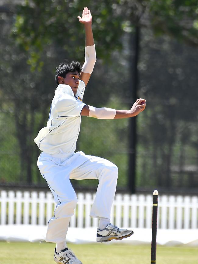 Toowoomba Grammar School bowler Thisaja Samarawickrama Picture, John Gass