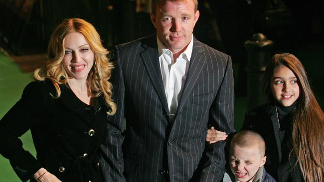 26/01/2007 PIRATE: JANUARY 25, 2007: Singer Madonna, director husband Guy Richie and children Rocco and Lourdes arrive at the British Premiere of animated film 