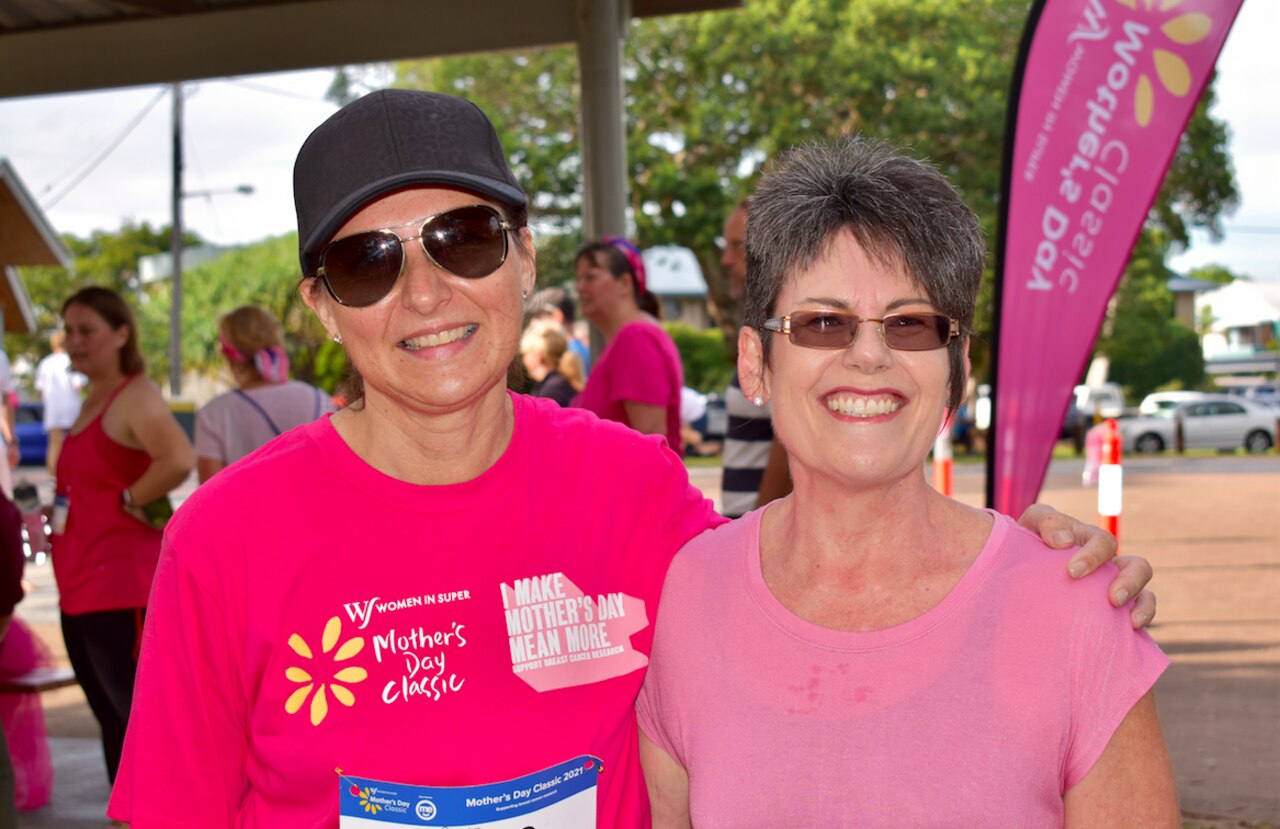 Hervey Bay Community Centre Weight Watchers coaches Kim Edwards and Paula Buckle. Picture: Isabella Magee