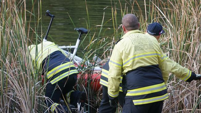 Mount Gambier MFS and SES rescued a young boy from Valley Lake this afternoon. Picture: Jessica Ball