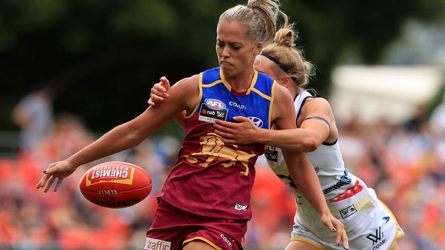 Kaitlyn Ashmore in action during the Women's AFLW Grand Final. Picture: Adam Head