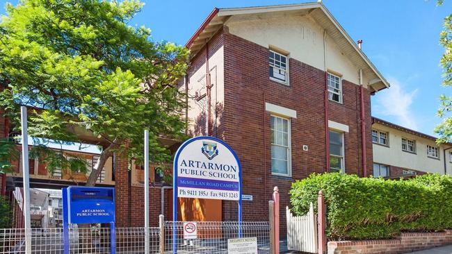 Artarmon Public School has been ranked one of the top performing primary schools for NAPLAN in Sydney.