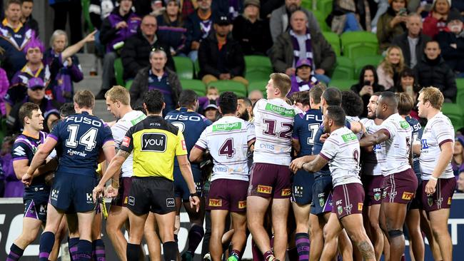 Curtis Scott punches Dylan Walker NRL fight video, sin bin short time ...