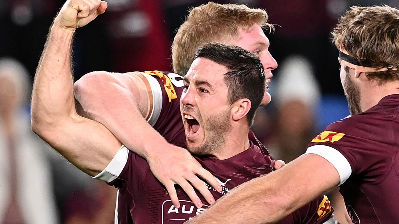 Ben Hunt turned in a superhuman performance to help the Maroons win Game Three. (Photo by Bradley Kanaris/Getty Images)