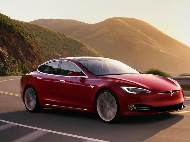 Photos of the 2016 Tesla Model S