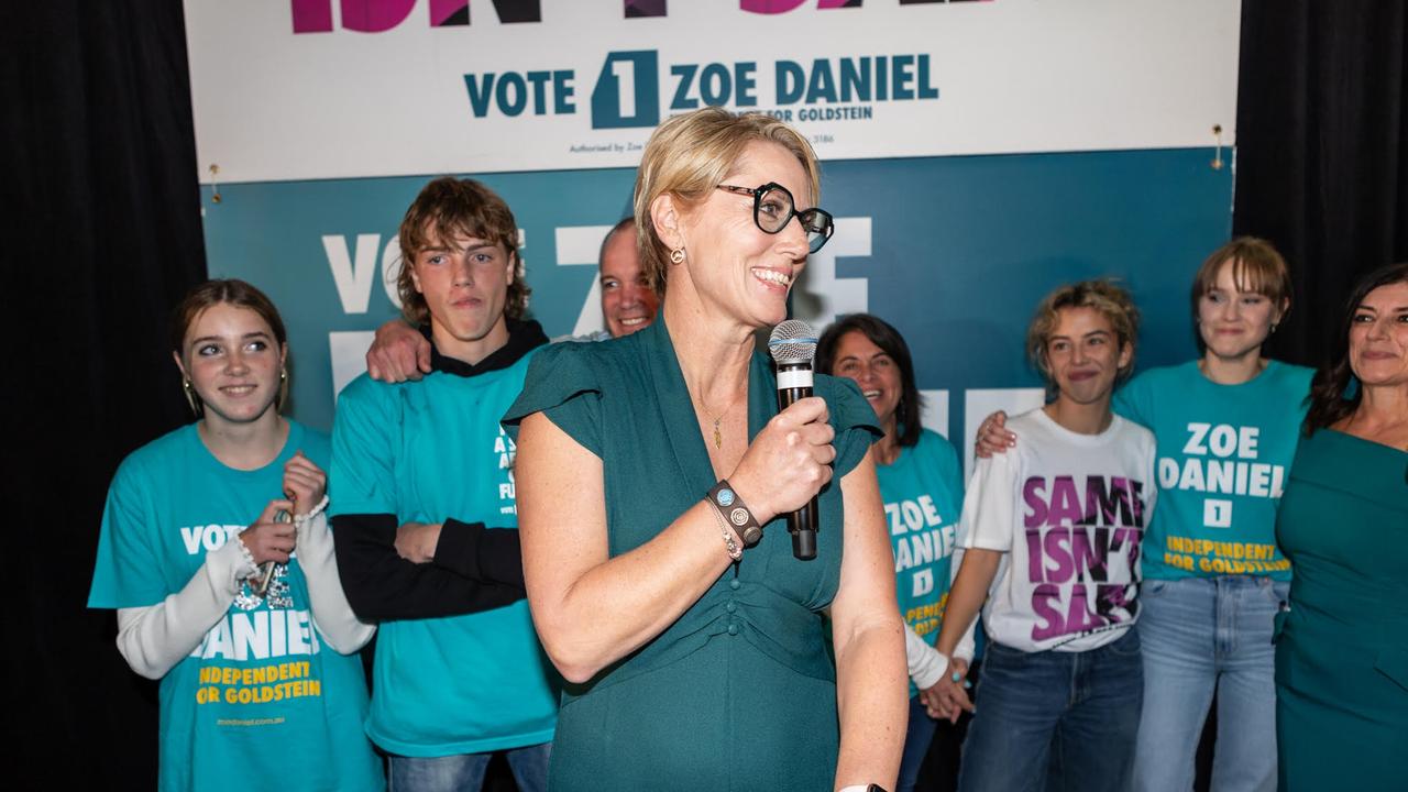 Tears and teal as Goldstein independent Zoe Daniel defeats Liberal Tim Wilson The Australian pic