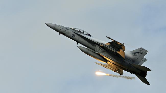 Defence Force Air Show and Townsville Bulletin Sky Show 2016 over the Strand in Townsville, Queensland. The RAAF F/A-18A Super Hornet during it's demonstration. Picture: Wesley Monts