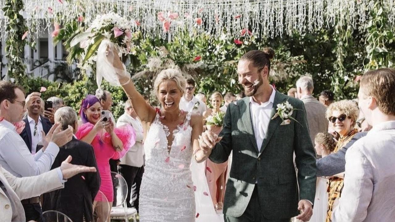Courtney Hancock and Nick Buchanan get married in Fiji | Herald Sun