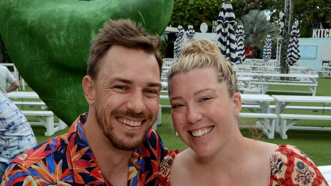 Luke Hughes and Sarah Ruscoe enjoy Boxing Day on The Lawn, The Star Gold Coast.(c) Regina King