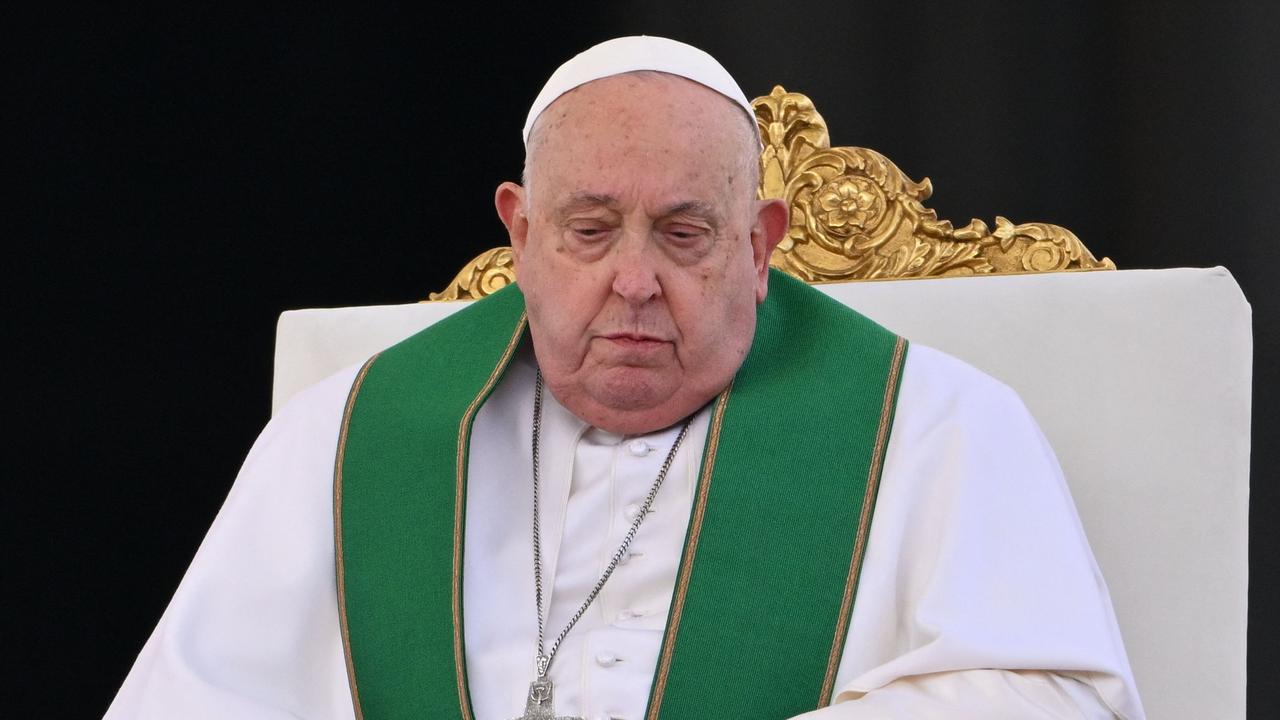 ‘Complex’: Pope suffering from double pneumonia: Vatican