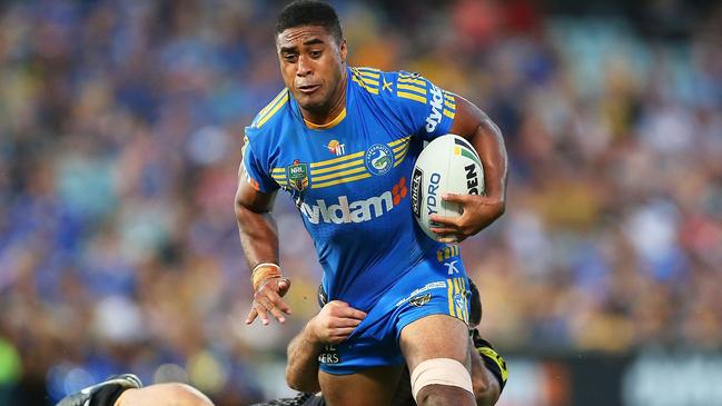 SYDNEY, NEW SOUTH WALES - APRIL 03: Michael Jennings of the Eels runs the ball during the round five NRL match between the Parramatta Eels and the Penrith Panthers at Pirtek Stadium on April 3, 2016 in Sydney, Australia. (Photo by Brendon Thorne/Getty Images)