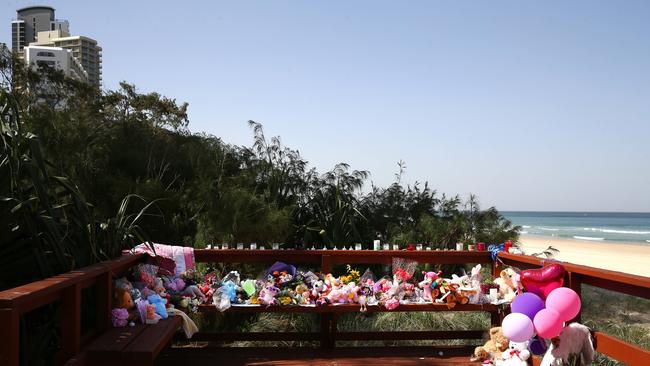 Memorial scene of where a baby washed up at Surfers Paradise Beach. Pics Adam Head