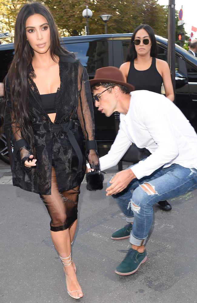 Kim is ambushed in Paris. Picture: Splash News Australia